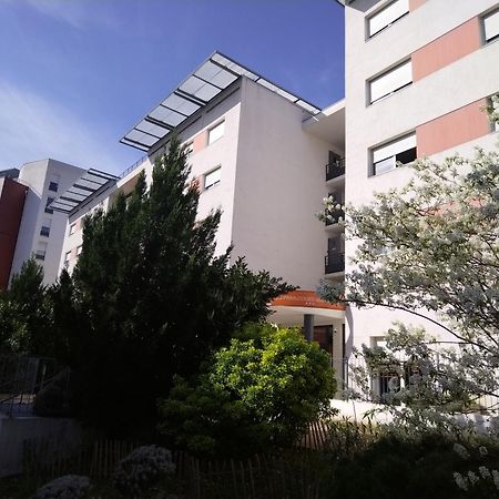 Apparthotel Privilodges Lyon Lumiere Exterior photo